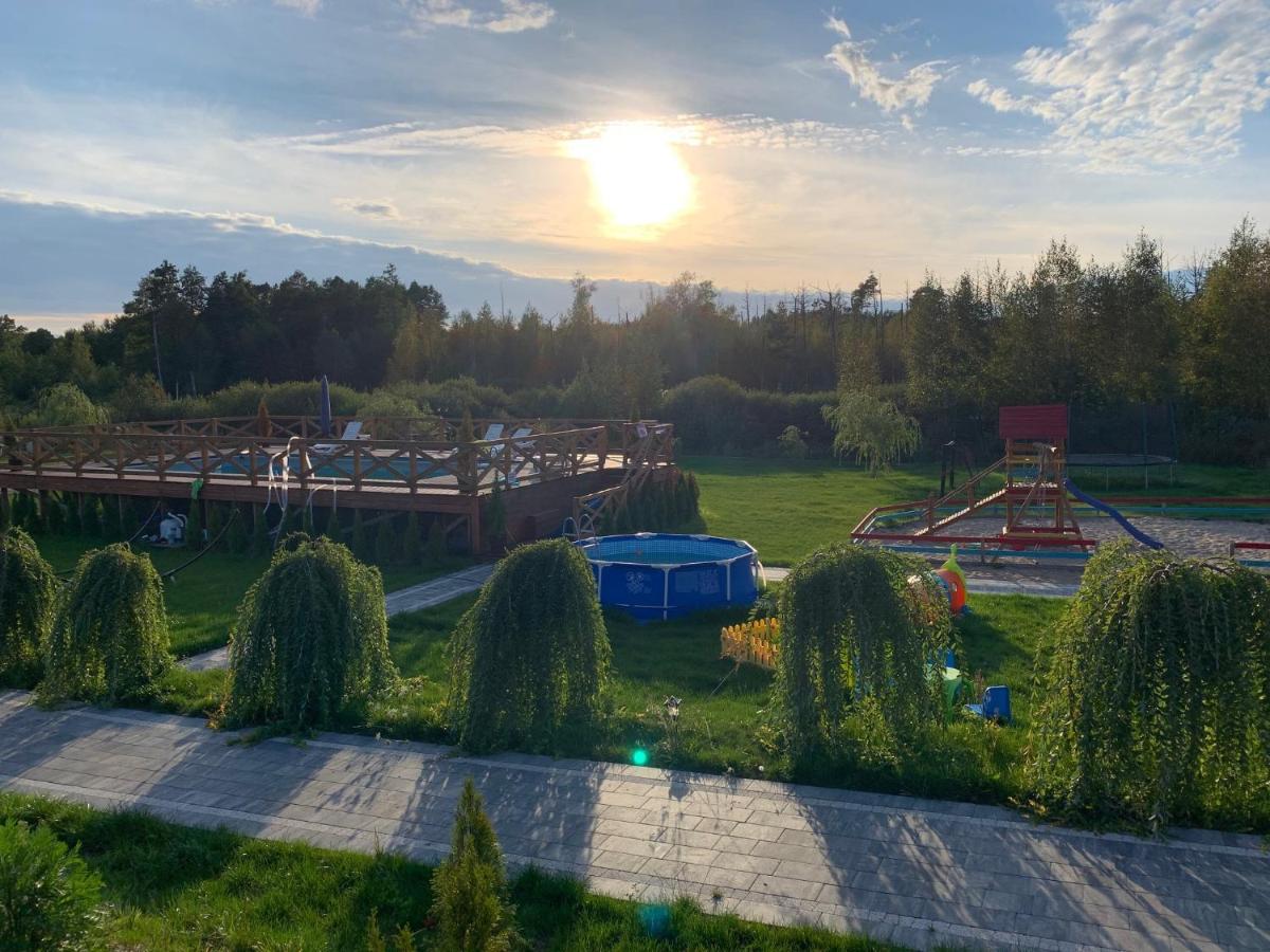 Zielona Dolina - Kompleks Dla Rodzin Z Dziecmi Mikołajki Exterior foto